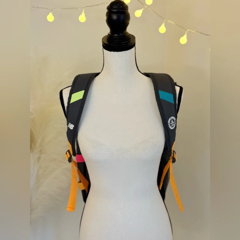 🌾 New Balance‎ Large Backpack - Gray with Colorful Accents NEW